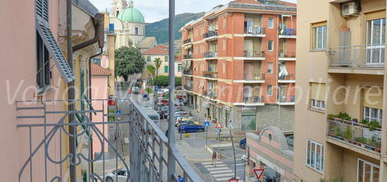 Bilocale in vendita in via Caduti per la Libertà, 33