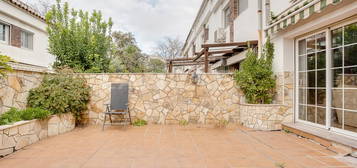 Casa adosada en venta en Carrer Joan Fuster, Tres Torres