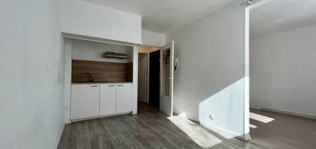 Location appartement 1 pièce 27 m²