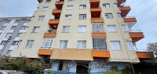 YALOVA ÇINARCIK'TA DENİZE YÜRÜME MESAFESİNDE ACİL SATILIK 2+1