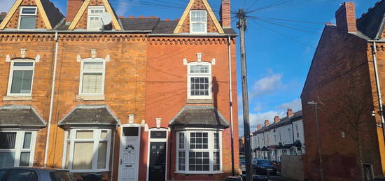 3 bed terraced house to rent