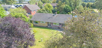 3 bed detached bungalow for sale