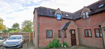 2 bedroom semi-detached house for sale