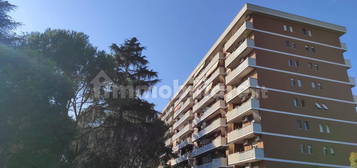 Trilocale viale Ettore Franceschini 41, Colli Aniene, Roma