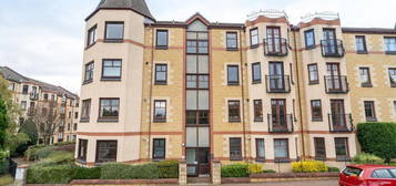 2 bedroom ground floor flat for sale