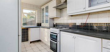 Detached house to rent in Saxon Drive, London W3