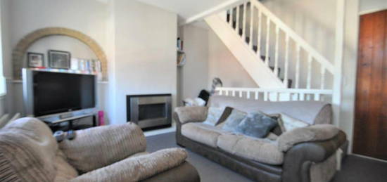 2 bedroom terraced house