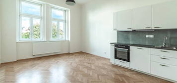 Pronájem bytu 3+kk 70 m²