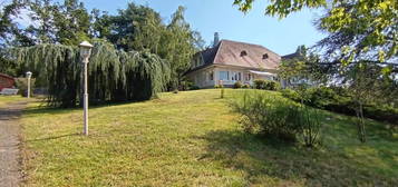 Villa  à vendre, 12 pièces, 7 chambres, 280 m²