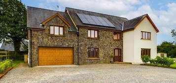 7 bedroom detached house for sale