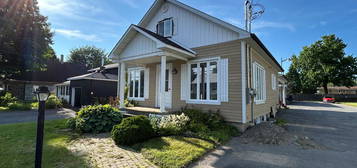 120, Rue de l'Église, apt. A
Bedford - Ville