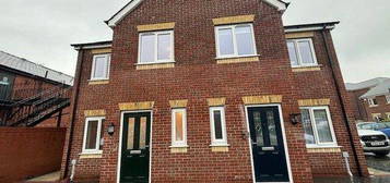 3 bedroom semi-detached house