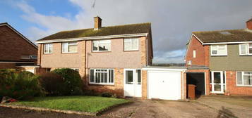 3 bedroom semi-detached house for sale