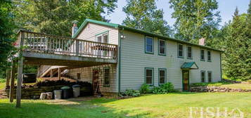 90 Boston Cove Rd, Hughesville, PA 17737