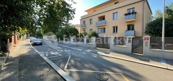 Pronájem bytu 3+1 60 m², Na Marně,