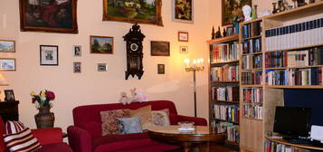 Parizsi udvar Apartment!