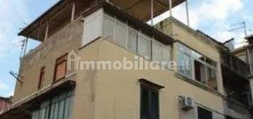 Appartamento all'asta viale Giostra, is 10/C, 98152 Messina Italia, Messina