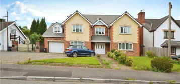 6 bedroom detached house for sale