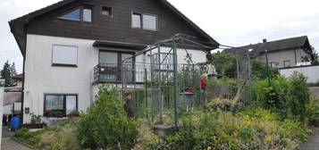 Lichtdurchflutete 3-Zimmer-DGW mit Balkon, Terrasse und Garage