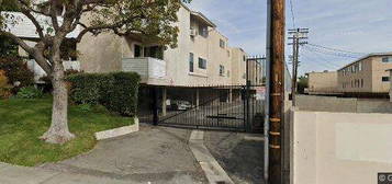 10521 National Blvd APT 114, Los Angeles, CA 90034