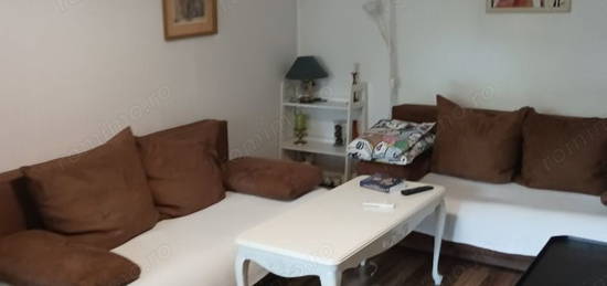 Apartament cu 3 camere in zona Telegrafului