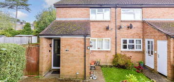 Maisonette for sale in Kingslea, Horsham, West Sussex RH13