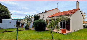 Centre de Bouaye, Maison de 4 chambres