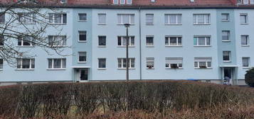 zentral gelegene 3-Raum-Wohnung in Schmölln