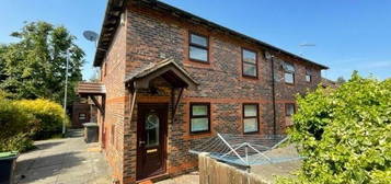 Flat to rent in Maryfield Walk, Hartshill, Stoke-On-Trent ST4