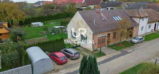 Dům, 130 m² + 921 m² pozemek, Lysovice