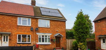 2 bed semi-detached house for sale