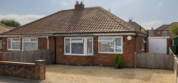 2 bedroom semi-detached bungalow for sale