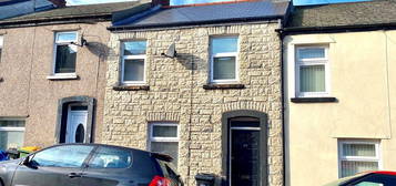 3 bed terraced house for sale