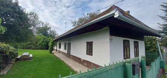 Rodinný dom v obci Lok na Tekovskej ulici - poz. 1245 m2