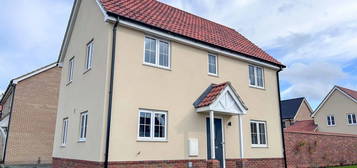 3 bed detached house for sale