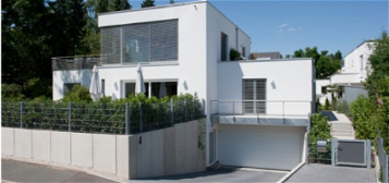 Moderne 6-Raum-Stadtvilla mit gehobener Innenausstattung und EBK in Herzogenaurach
