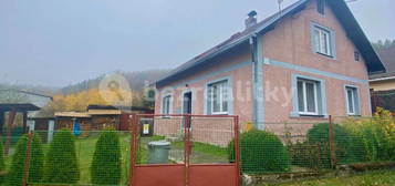 Prodej domu 139 m², pozemek 3.679 m², Šindelová