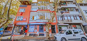 SARIYER MERKEZDE 1+1 YENİLENMİŞ KİRALIK DAİRE