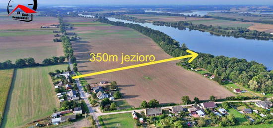 Dom blisko, 350 od jeziora Gopło