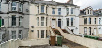 4 bedroom terraced house