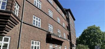 KUNZE: Kernsanierte 3-Zimmer-Wohnung mit Balkon im Herzen der Südstadt