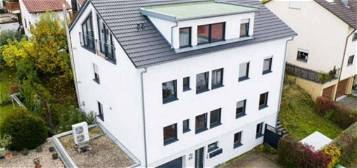 Moderne 2,5 Zimmer Dachgeschosswohnung in Oberstenfeld