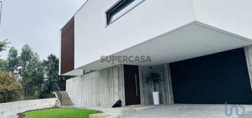 Casa / Villa T3 em Paredes de 172,00 m²