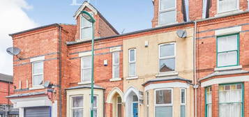 3 bedroom terraced house