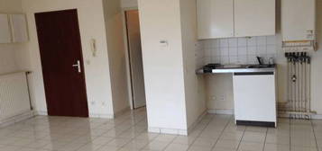 Location appartement 1 pièce 42 m²