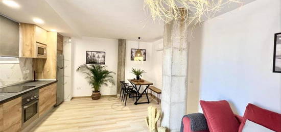 Planta baja en venta en Calle Salvador Allende, 50, La Carihuela - Los Nidos