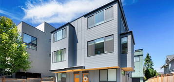 2620 NW 62nd Street #B, Seattle, WA 98107