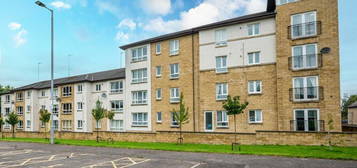 2 bedroom ground floor flat for sale