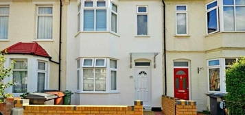 4 bedroom terraced house for sale