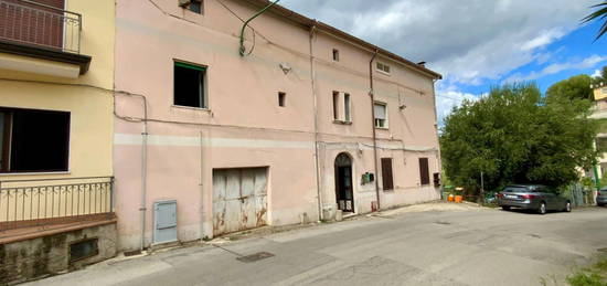 Quadrilocale via Xxiv Maggio , 27, Centro, Ascea